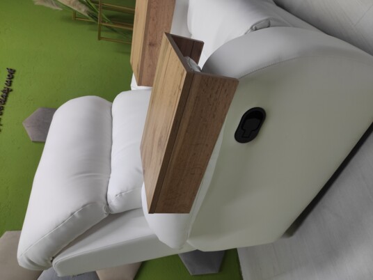 A backlash for a recliner