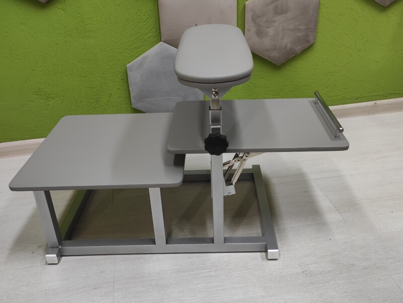 Tertio Hard 2B1 with a shelf