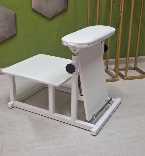 Tertio Hard 2B1 with a shelf