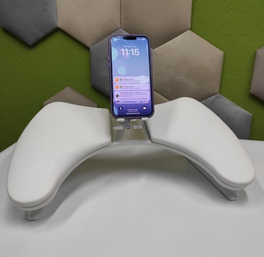 Ergo Plus manicure stand