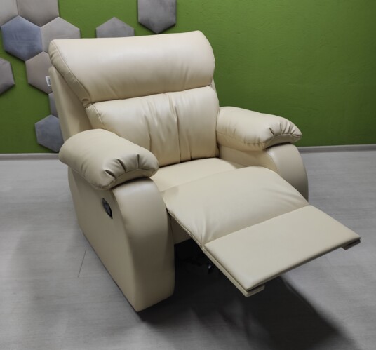 Реклайнер COMFORT з вирізом та накладкою