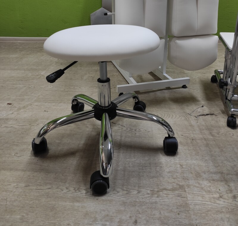 Pedicure chair TERTIO