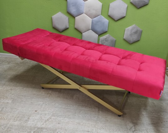 Cosmetology couch