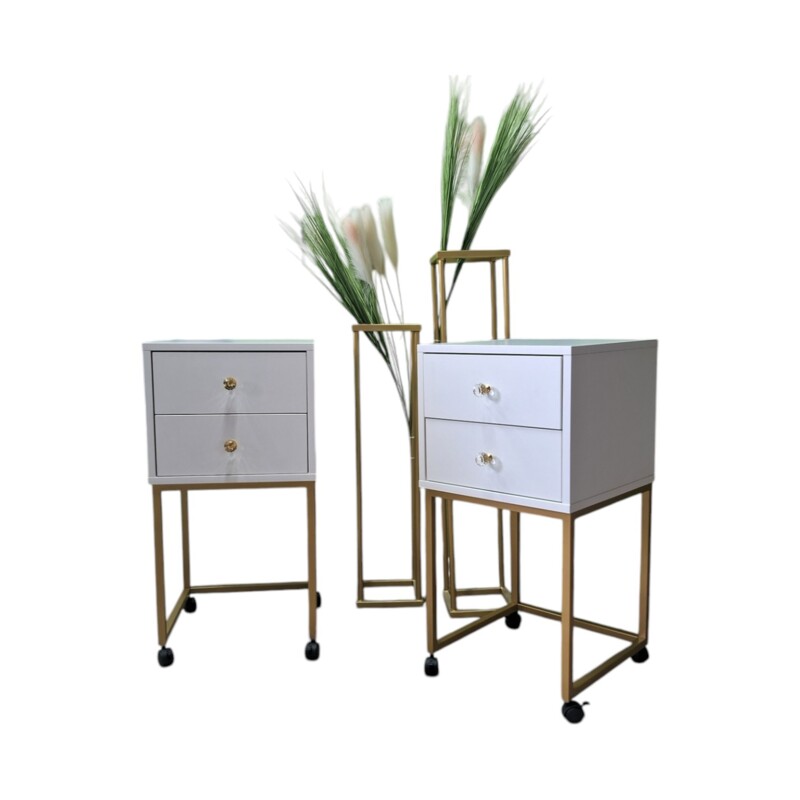 Cosmetology cabinet